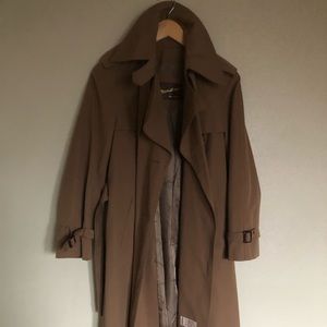 Etienne Aigner KoreanTrench Coat SIze 14